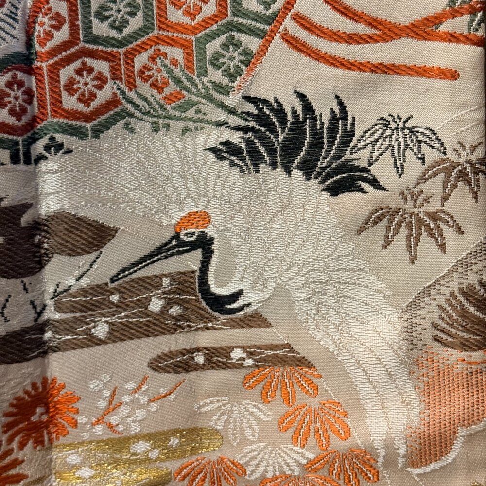 1940s/1950s Vibrant Japanese Silk Damask Cape w/ Tie Closure - Picture 5 of 9
